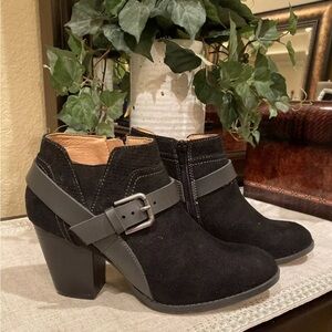 Rampage “Rockie” Black Ankle Boot 6.5